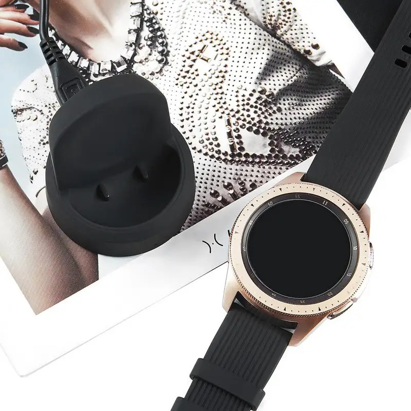 Cargador de base de carga inal - Watch R815 reseña y precio